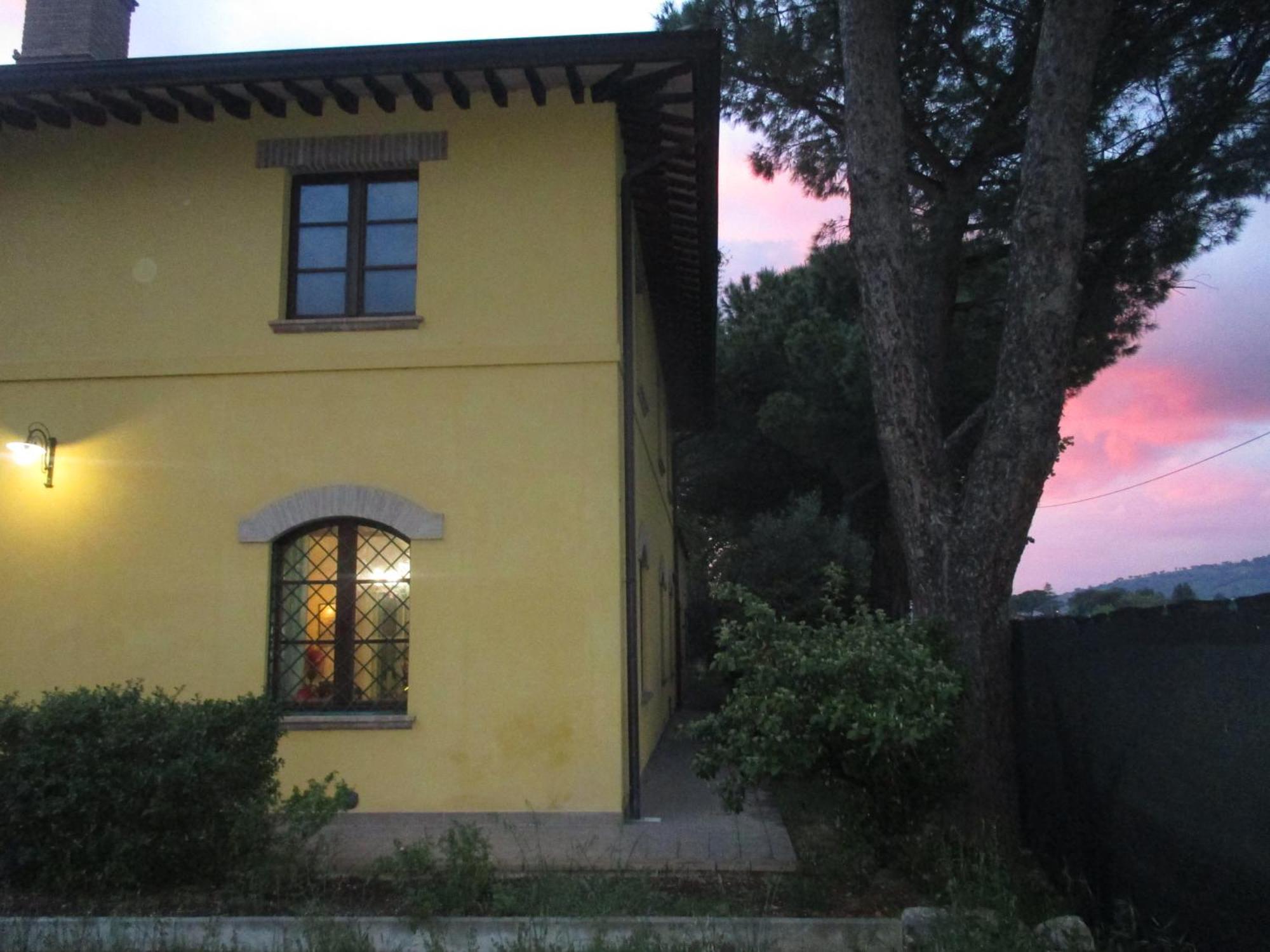 Relais"La Cappuccina" Rooms&Apartments Assisi Exterior foto